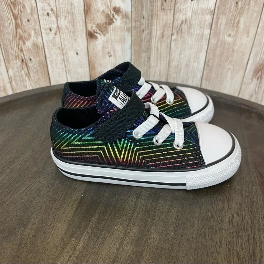 Converse 1V Ox “All of the Stars” Sneaker Size 7 Infant